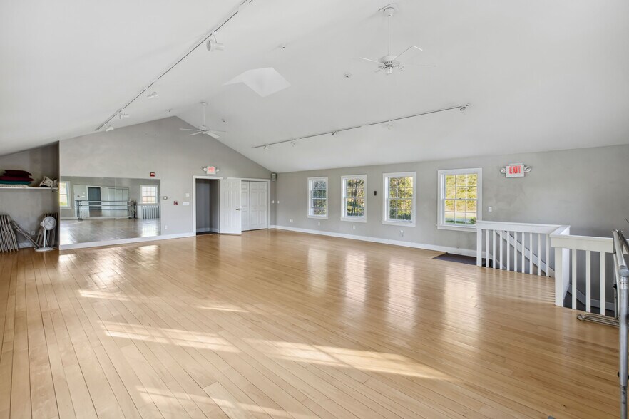 More Photos Of 694 Quechee Main St, Quechee Health Club For Sale