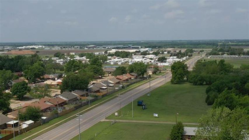 More Photos Of 211 Prospect Ave, Ponca City Land For Sale