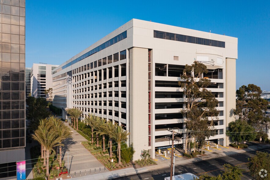 More Photos Of 2200 E Imperial Hwy, El Segundo Unknown For Lease