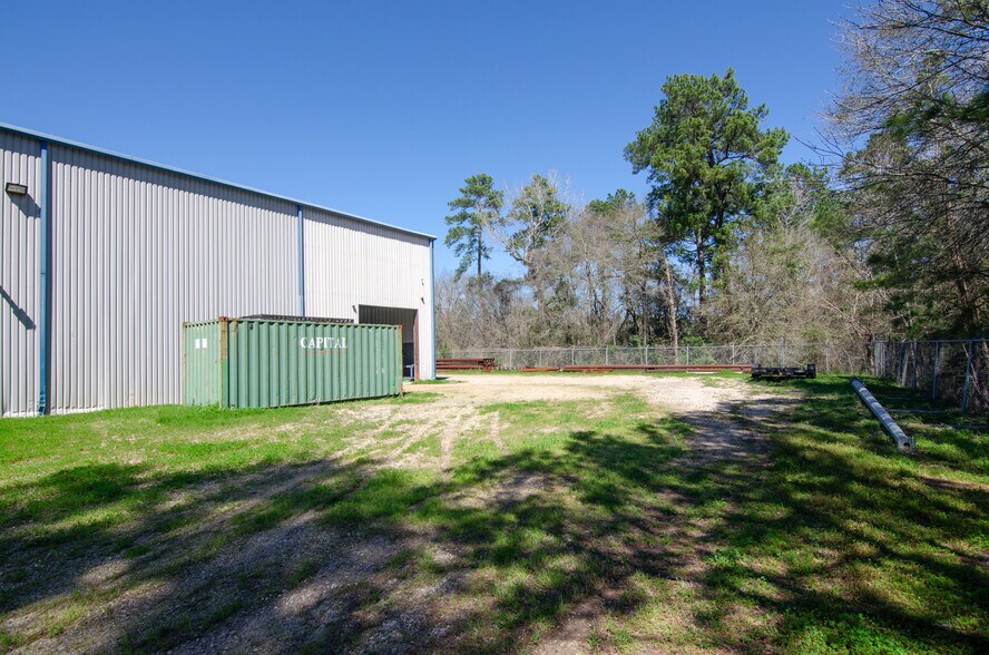 More Photos Of 9730 Shepard Hill Rd, Willis Warehouse For Sale