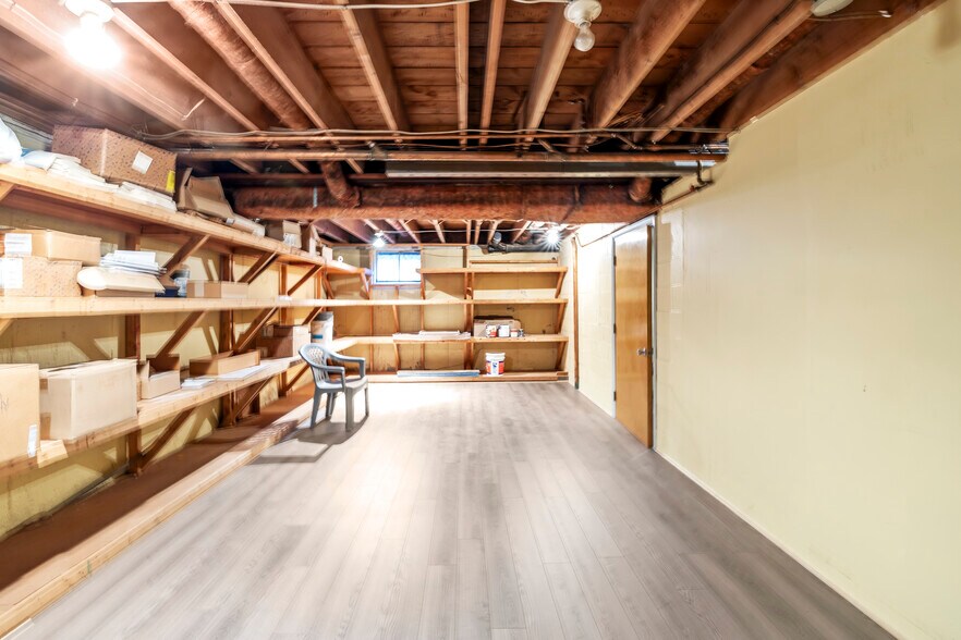 More Photos Of 125 High St, Taunton Office For Sale