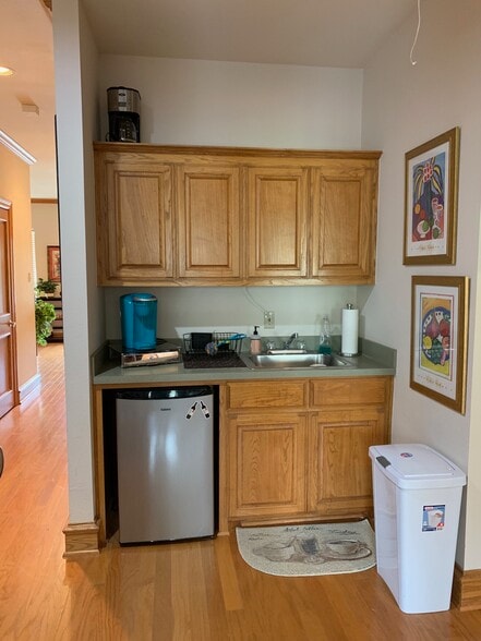 More Photos Of 5309 Village Creek Dr, Plano Medical For Lease