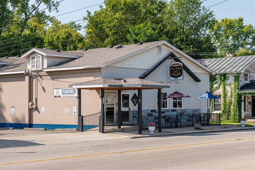 More Photos Of 108-111 W Main St, Medway Restaurant For Sale