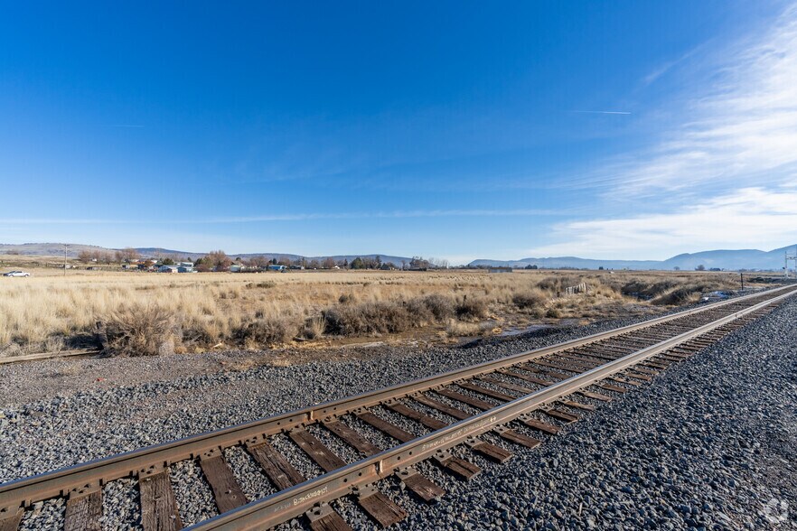 More Photos Of 4606 Southside Expy, Klamath Falls Land For Sale