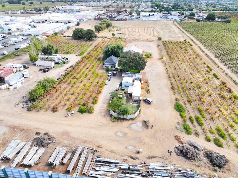 More Photos Of 310 Sandy Ln, Oakley Manufacturing For Sale