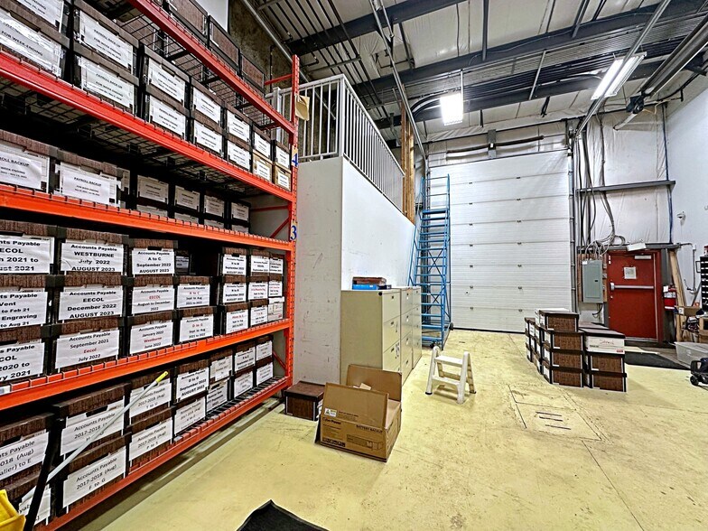 More Photos Of 380 Mackenzie Blvd, Fort McMurray Warehouse For Sale