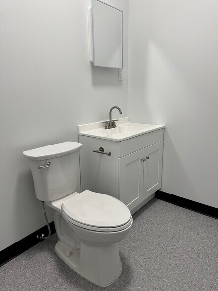 More Photos Of 1889 US-9 Unit 29, Toms River Warehouse For Sale