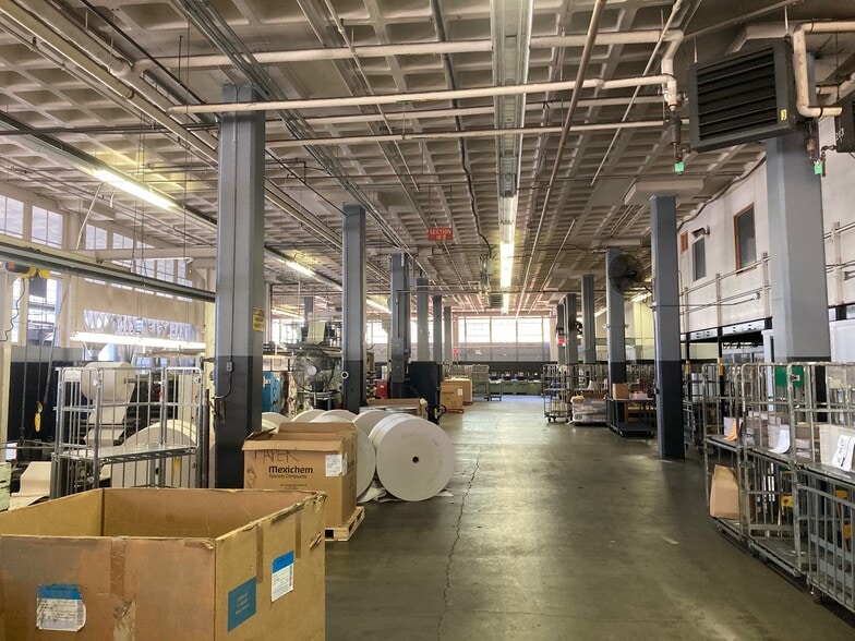 More Photos Of 15 Wells St, Southbridge Industrial For Lease