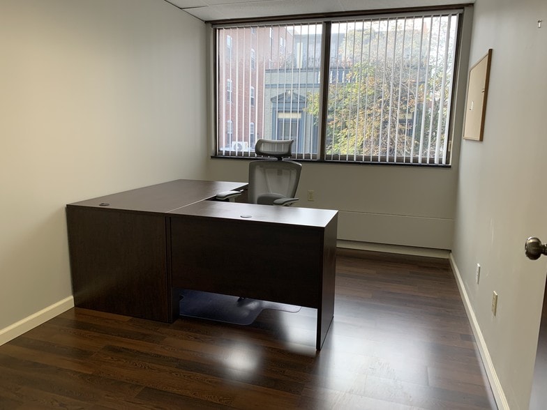 More Photos Of 142 Temple St, New Haven Medical For Lease