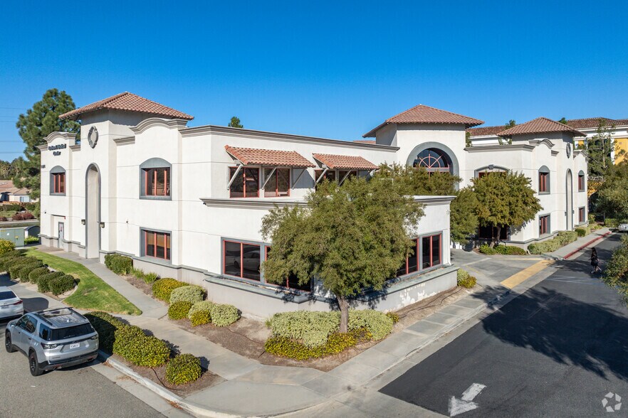 More Photos Of 44274 George Cushman Ct, Temecula Medical For Lease