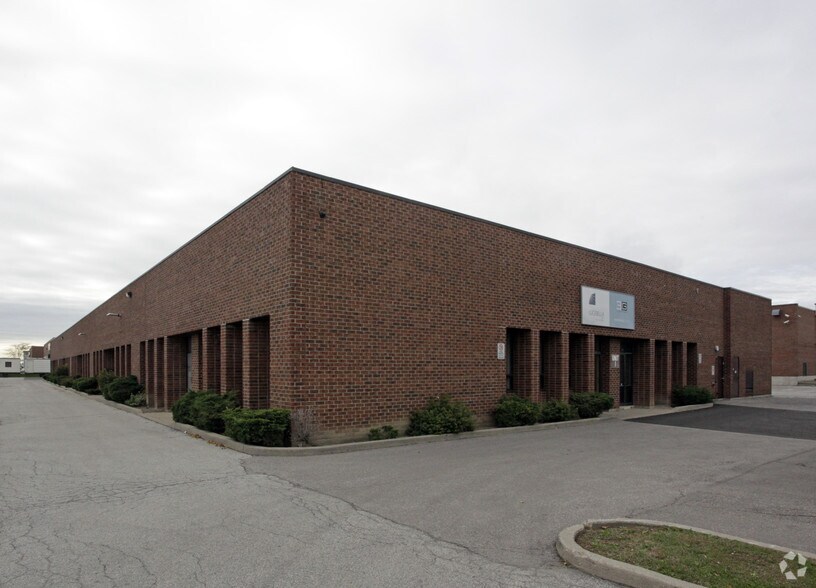 Primary Photo Of 221 Hanlan Rd, Vaughan Manufacturing For Lease