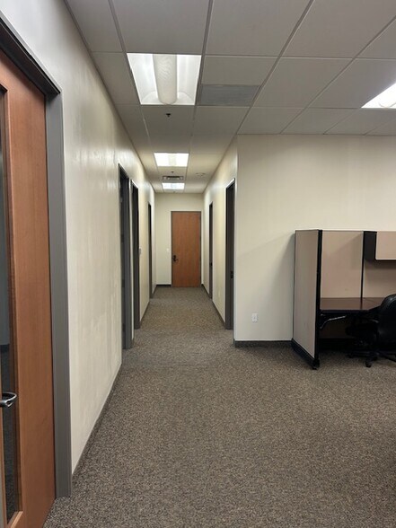 More Photos Of 2450 S Gilbert Rd, Chandler Office For Lease