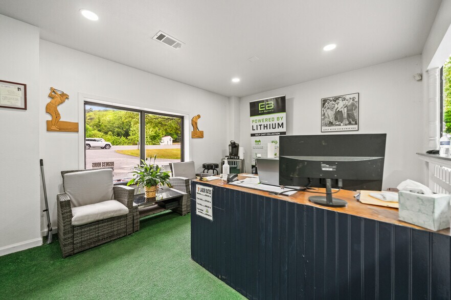 More Photos Of 4060 N Highway 7, Hot Springs Village Warehouse For Sale