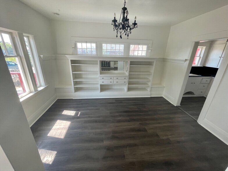 More Photos Of 929 Wheeler Ave, Reno Apartments For Sale