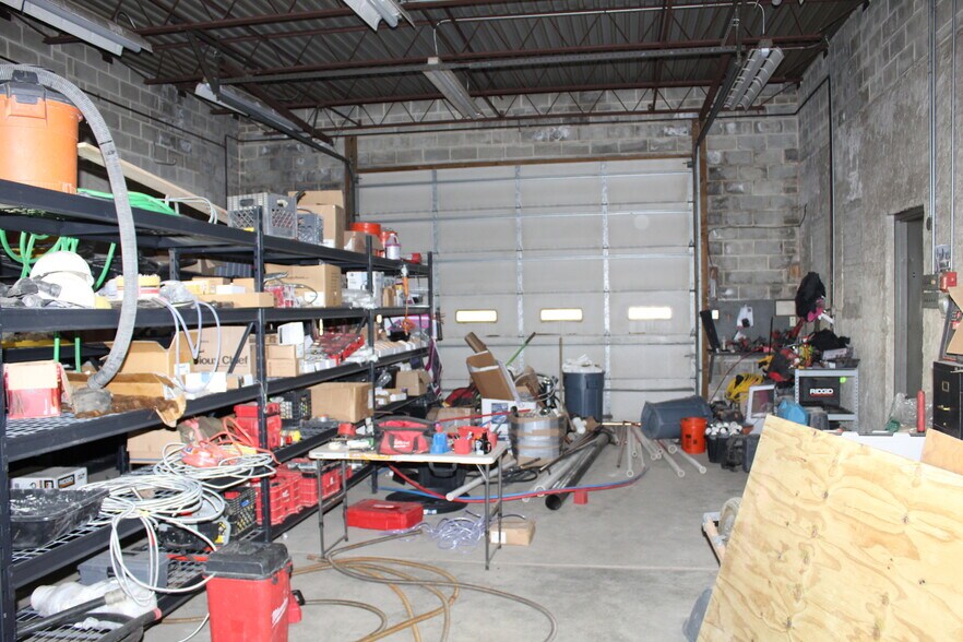 More Photos Of 5112 Umbria St, Philadelphia Light Manufacturing For Lease