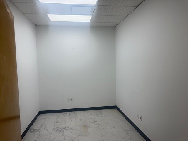 More Photos Of 7 Old Dock Rd, Yaphank Manufacturing For Lease