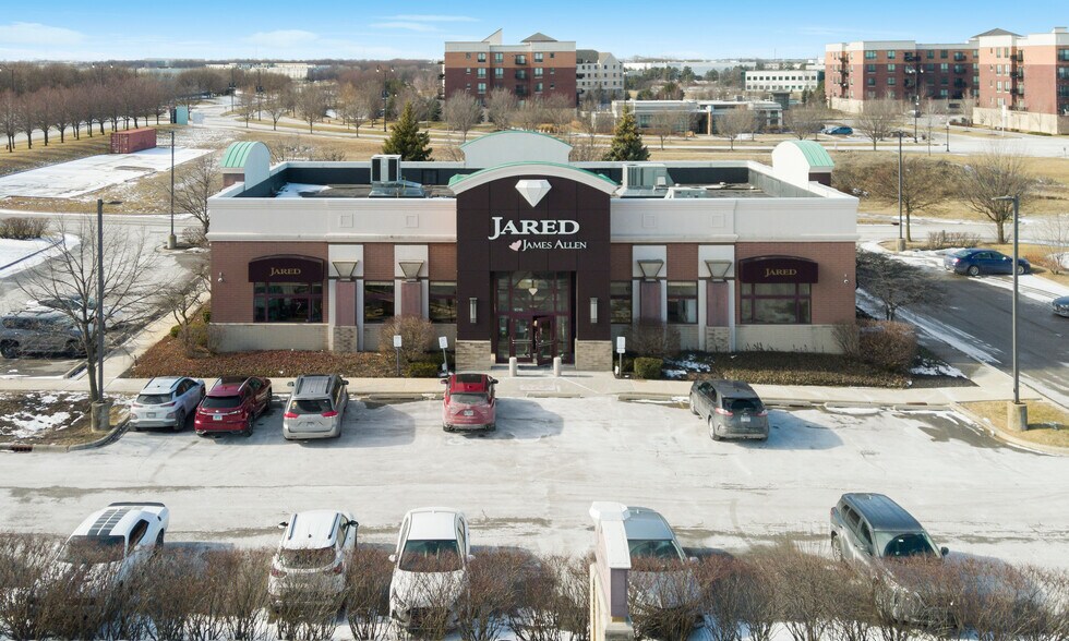 More Photos Of 1016 N Route 59, Aurora Freestanding For Sale