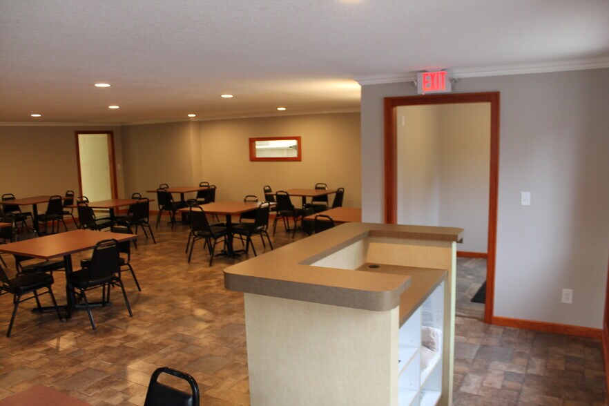 More Photos Of 1951 Indian Lake Rd, National City Restaurant For Sale