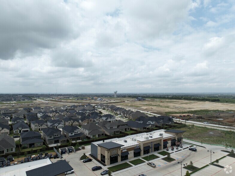 More Photos Of 1633 Robson Ranch Rd, Denton Storefront Retail Office For Sale