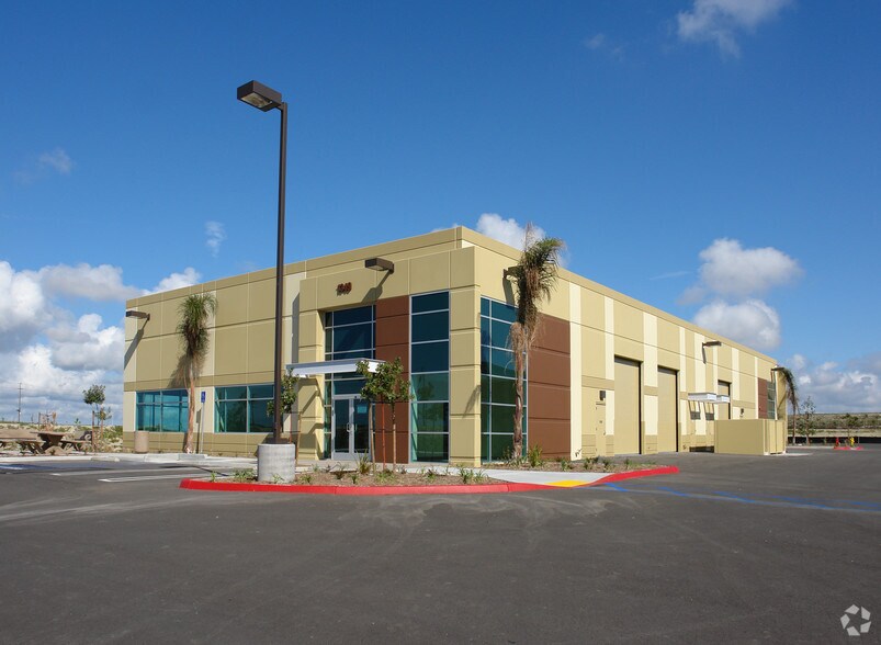 More Photos Of 1349 Rocky Point Dr, Oceanside Warehouse For Lease