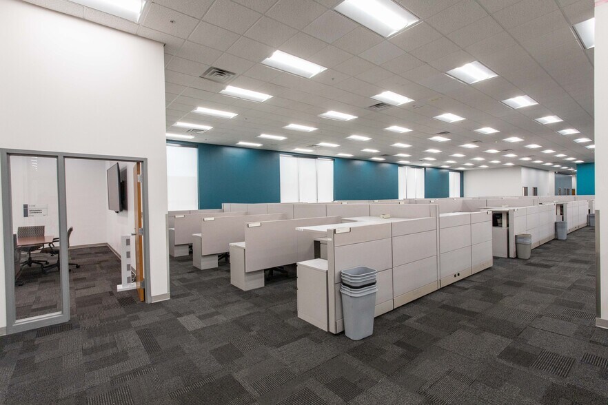 More Photos Of 2215 Southwest Pky, Wichita Falls Office For Lease