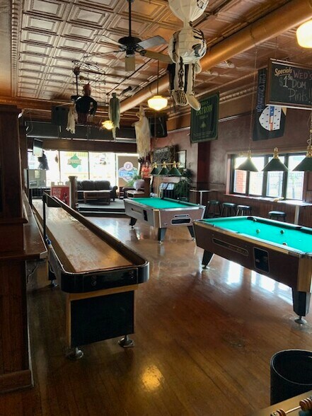 More Photos Of 1237 Main St, Green Bay Bar For Sale