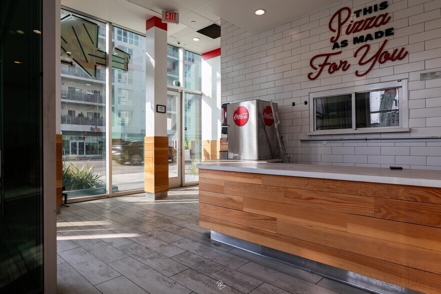 More Photos Of 300 N Central Ave, Glendale Multifamily For Sale