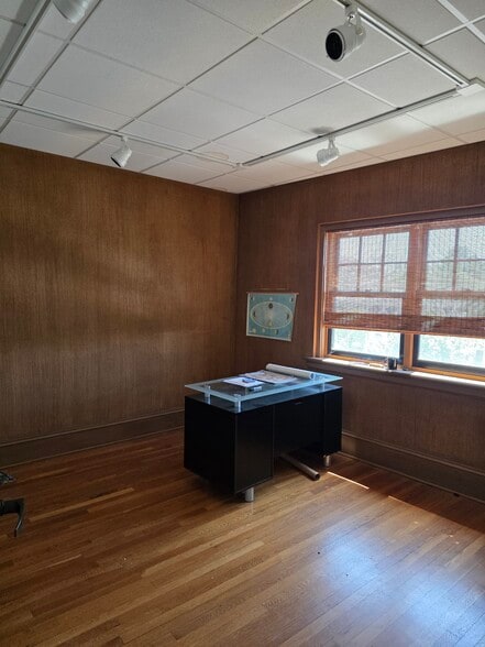 More Photos Of 175 Patton Ave, Asheville Office For Lease