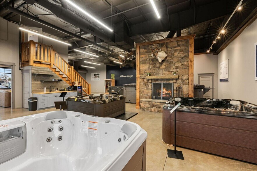 More Photos Of 81211 Gallatin Rd, Bozeman General Retail For Sale