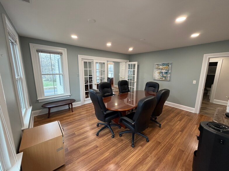 More Photos Of 61 Cherry St, Milford Loft Creative Space For Lease