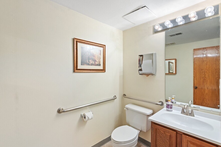 More Photos Of 5555 Erindale Dr, Colorado Springs Office Residential For Sale