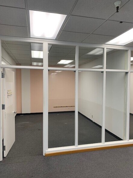 More Photos Of 1728-1730 Franklin St, Oakland Office For Lease