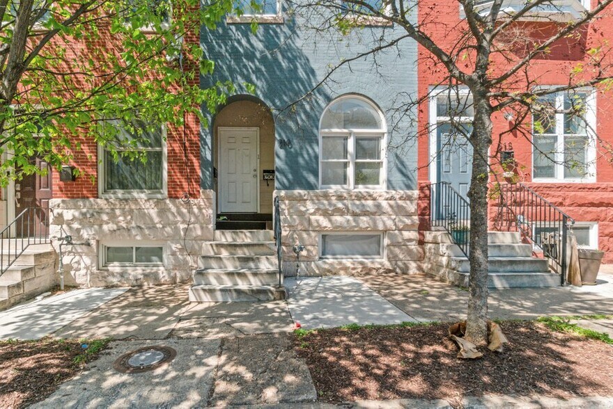 More Photos Of 210 E Lafayette Ave, Baltimore Apartments For Sale