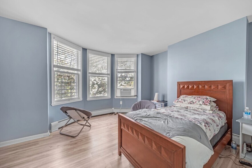 More Photos Of 121 Booraem Ave, Jersey City Apartments For Sale