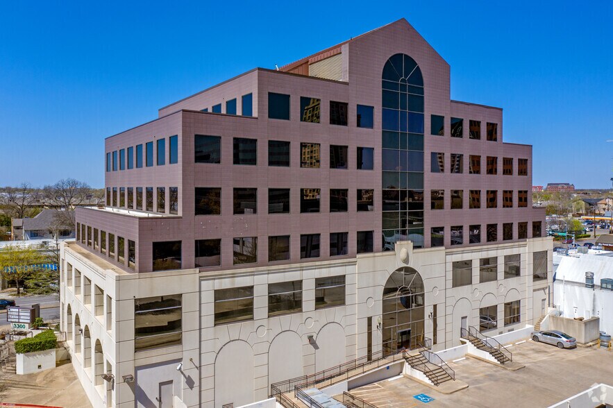 More Photos Of 3300 Oak Lawn Ave, Dallas Office For Lease