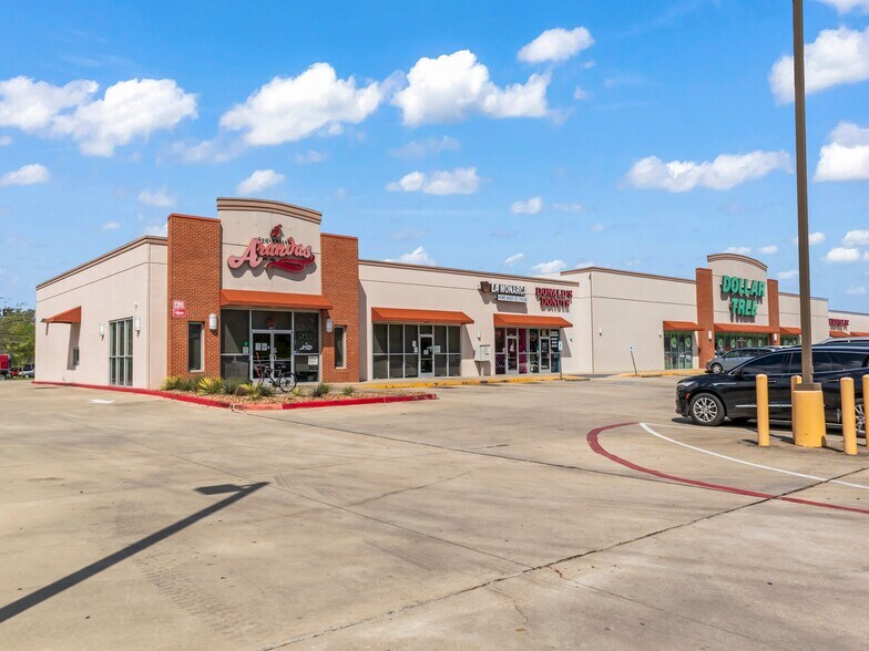 More Photos Of 112 Highway 146 S, La Porte Storefront For Sale