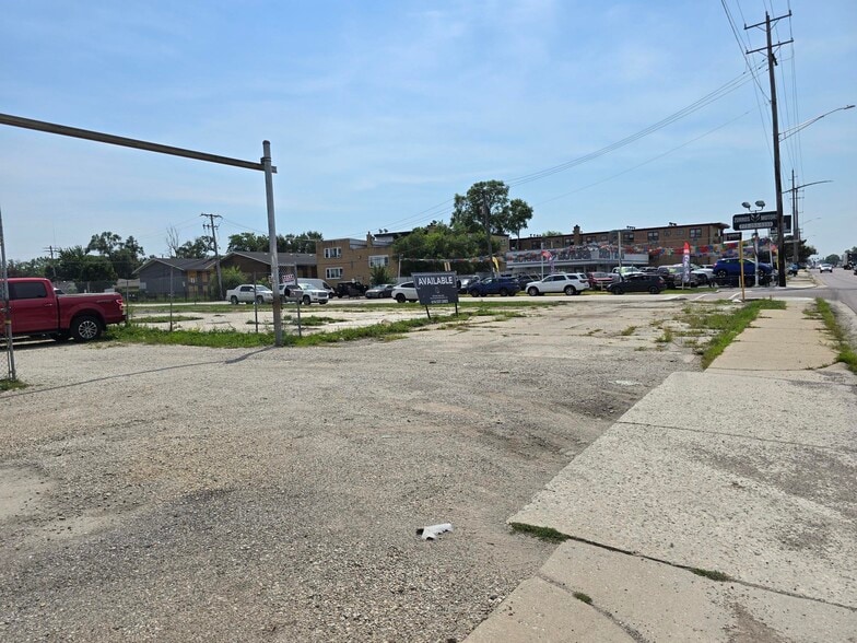 More Photos Of 2305 N Mannheim Rd, Melrose Park Land For Sale