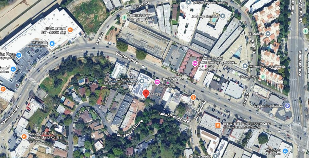 More Photos Of 11128 Ventura Blvd, Studio City Storefront Retail Residential For Lease