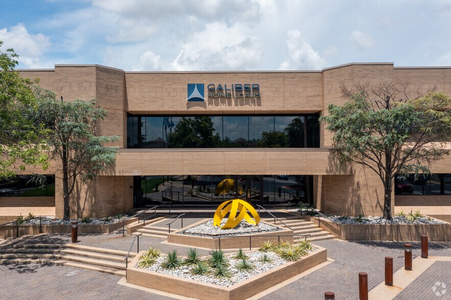 Primary Photo Of 13801 Wireless Way, Oklahoma City Office For Lease