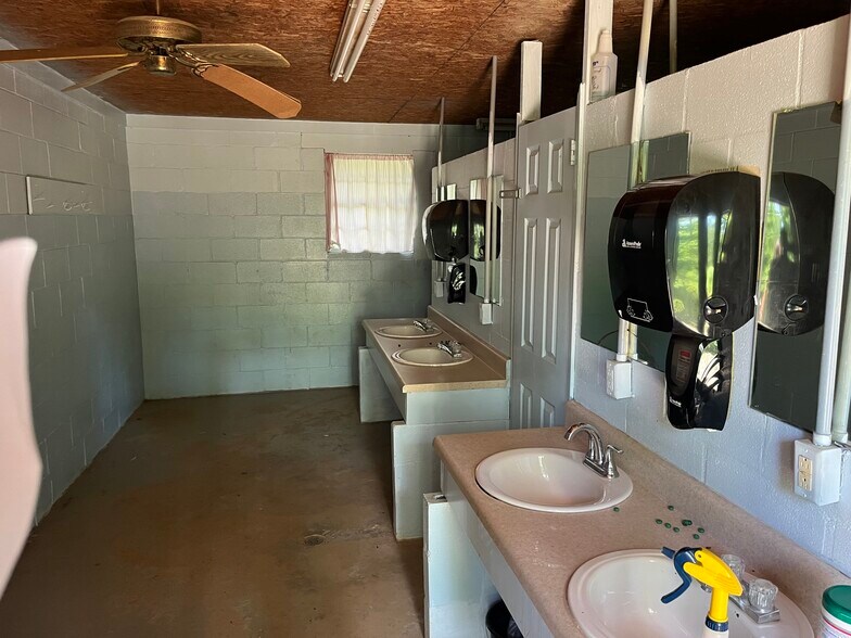 More Photos Of 1000 Chula Vista Ln, Pell City Lodge Meeting Hall For Sale