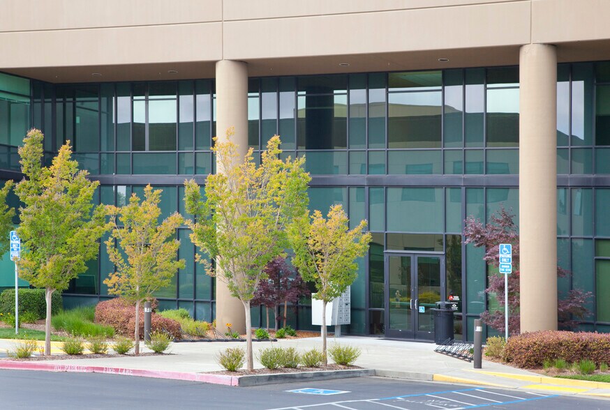 More Photos Of 3843 Brickway Blvd, Santa Rosa Office For Lease