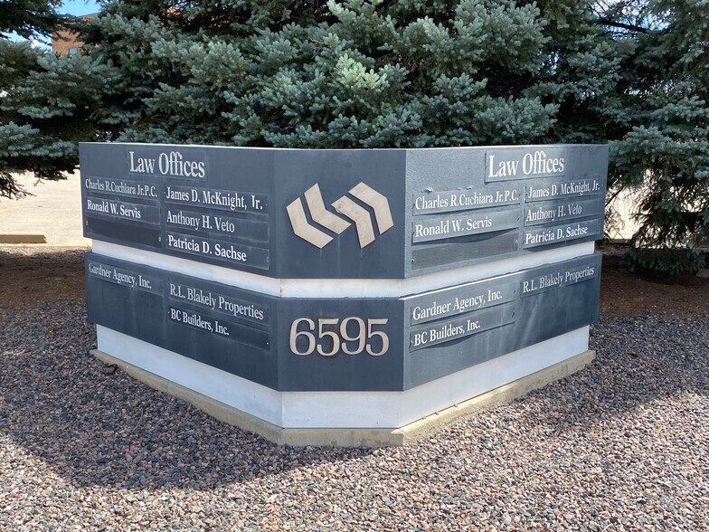More Photos Of 6595 W 14th Ave, Lakewood Office For Lease