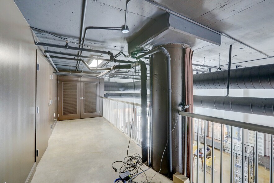 More Photos Of 2301 Wilton Dr, Wilton Manors Apartments For Sale