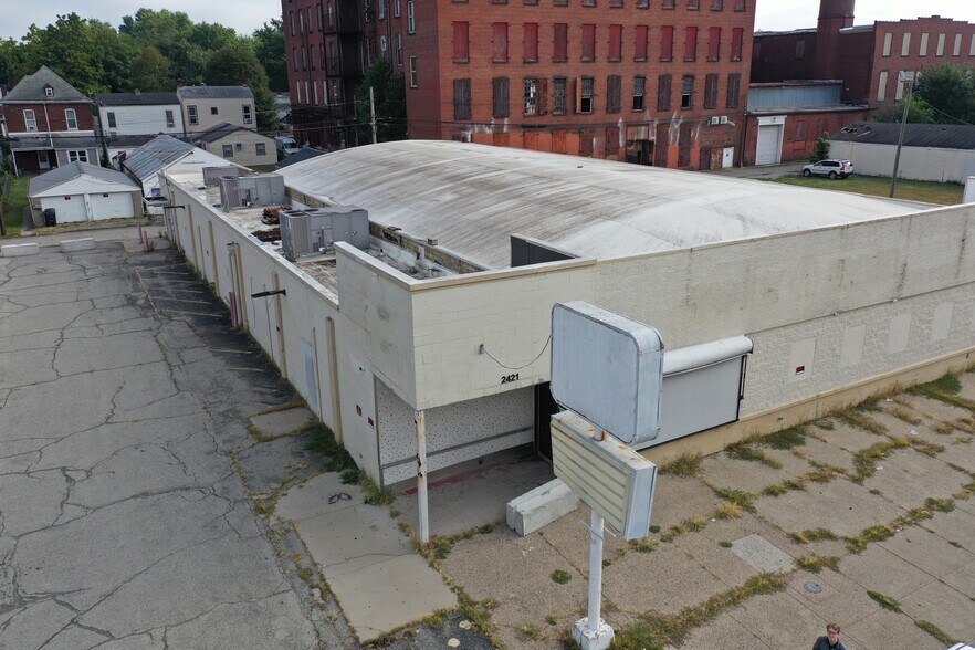 More Photos Of 2421 W Market St, Louisville Freestanding For Sale