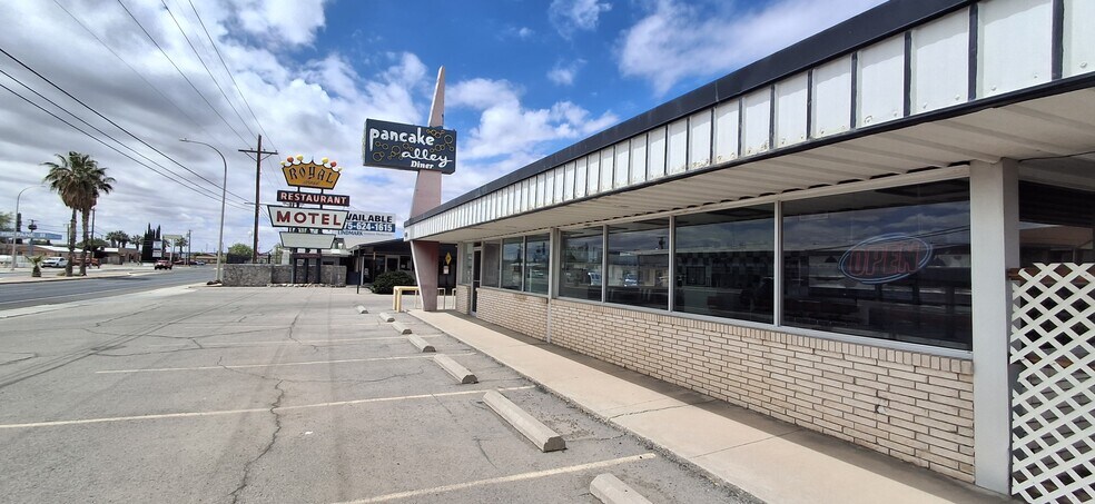 More Photos Of 2146 W Picacho Ave, Las Cruces Restaurant For Lease