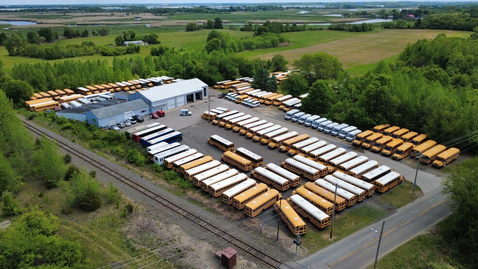 More Photos Of 125 N Railroad Ave, Pedricktown Warehouse For Sale