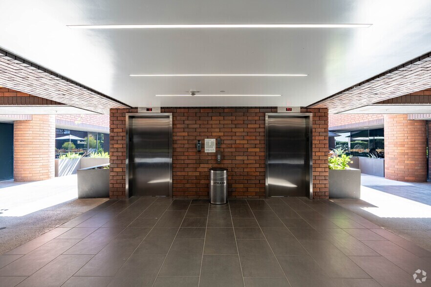 More Photos Of 625 Fair Oaks Ave, South Pasadena Office For Lease