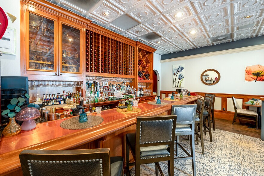 More Photos Of 113 W Grand Ave, Escondido Restaurant For Sale