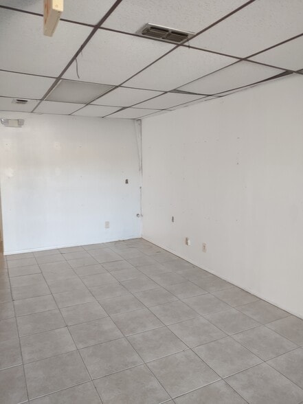 More Photos Of 5334 Grand Blvd, New Port Richey Storefront Retail Office For Lease