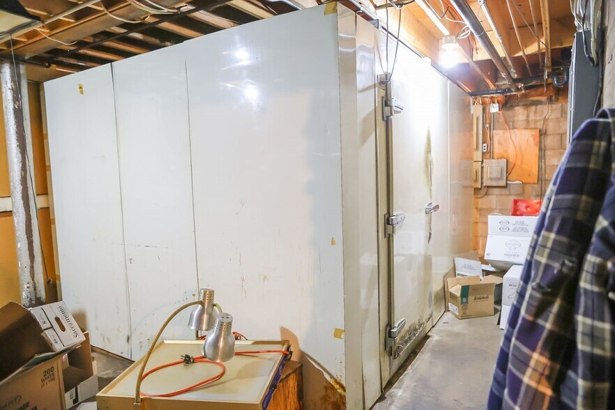 More Photos Of 616 Main St, Norway Restaurant For Sale